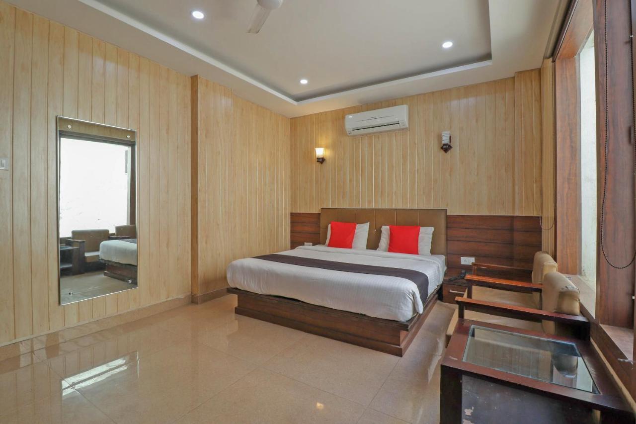 Capital O 76444 Hotel Hill-Top Inn Narendra Nagar Exterior photo