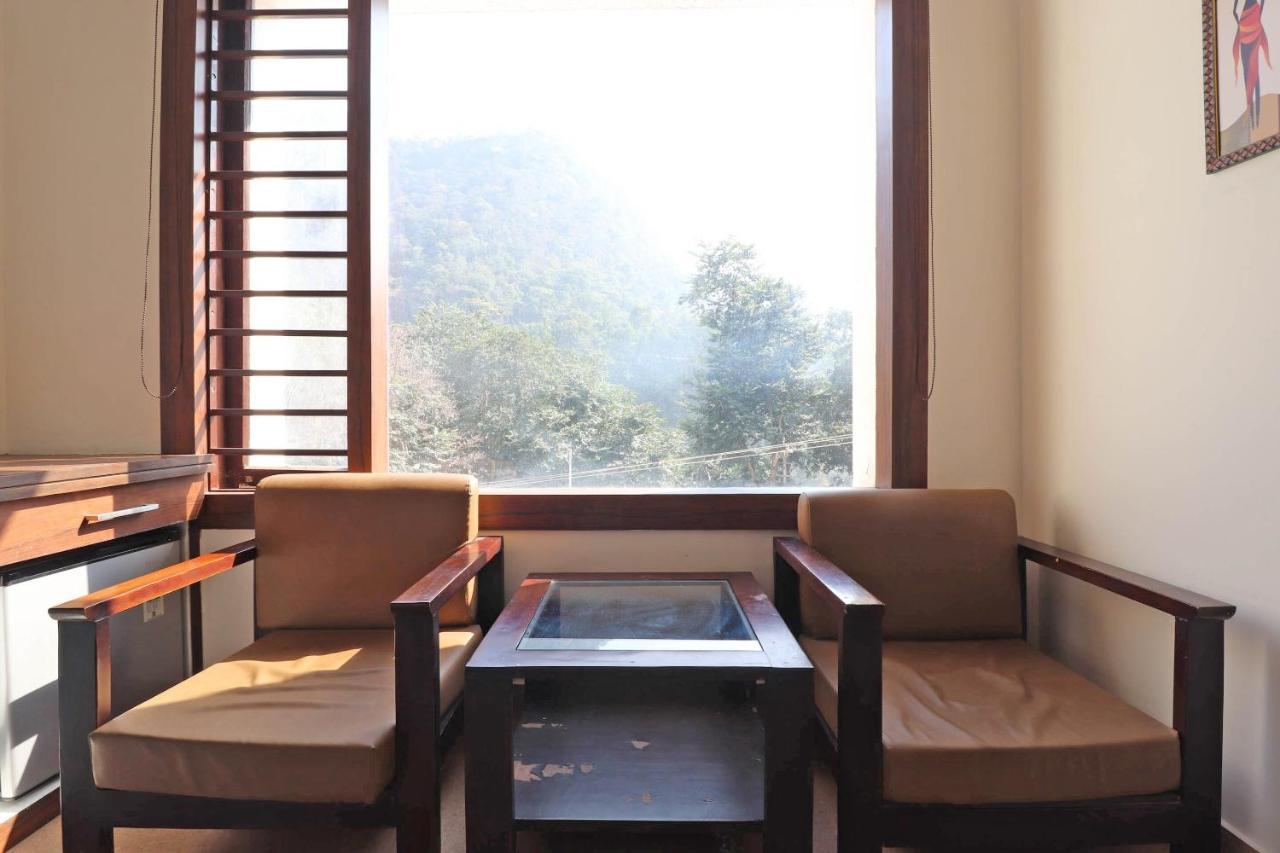 Capital O 76444 Hotel Hill-Top Inn Narendra Nagar Exterior photo